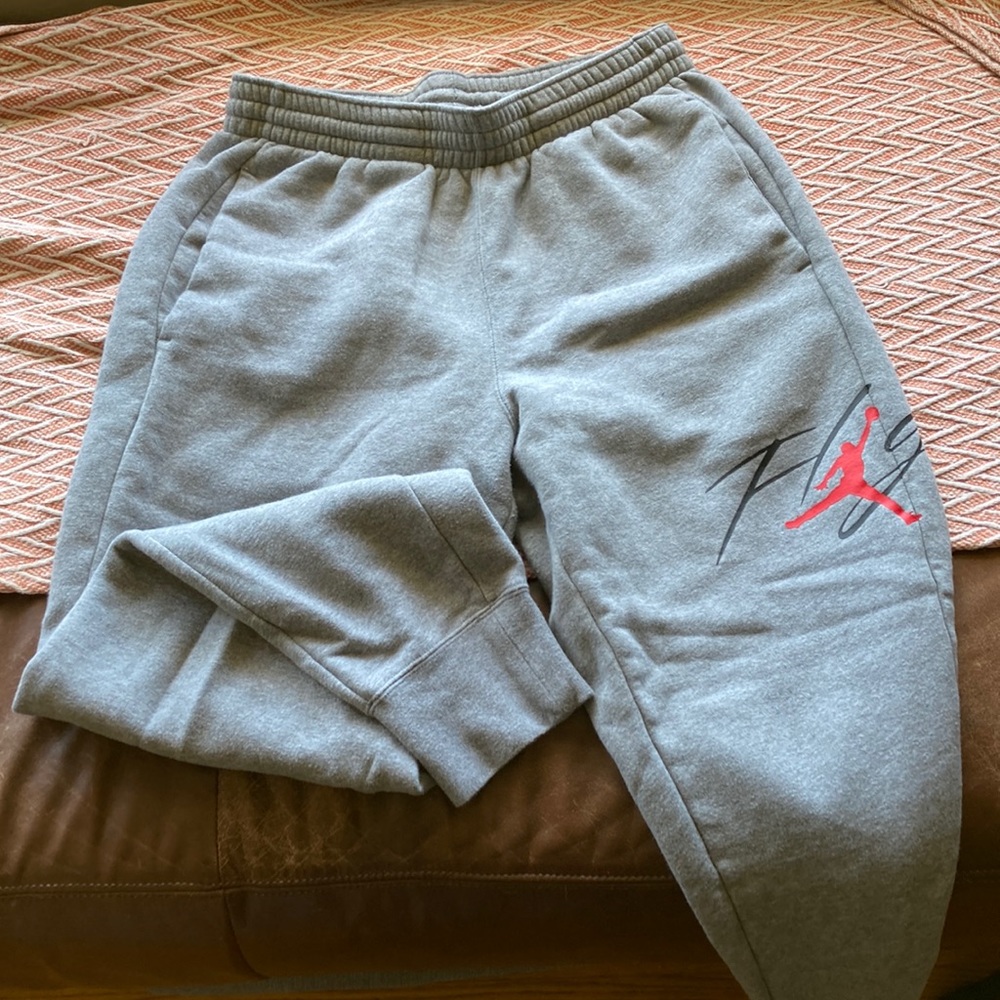 Jordan Grey sweatpants.